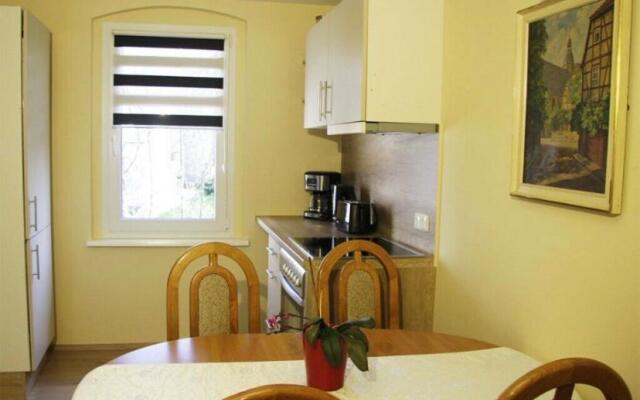 Ferienwohnung Mit Balkon in Schmolln