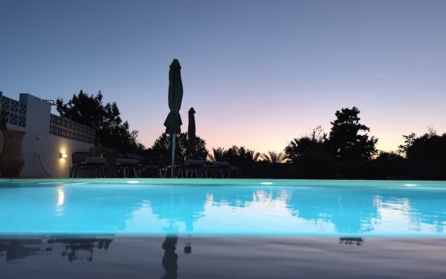 Home21-elegant Spacious Villa-5 min From the Beach