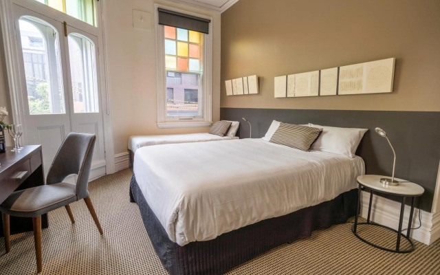 Vulcan Hotel Sydney