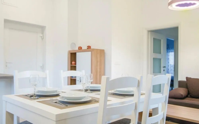 Awesome Home in Veli Rat With Wifi and 2 Bedrooms