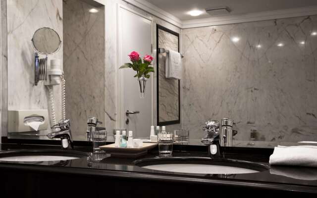 Sorat Insel-Hotel Regensburg