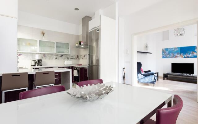 Home2Book Center Design Apartment Santa Cruz