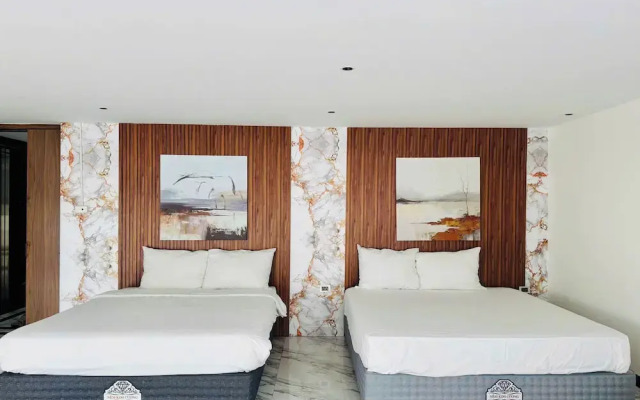 Luxe Paradise Suites Hotel Hoang Cau