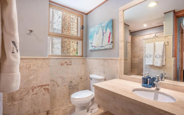 Magical 4BR Apartment w Maid bbq in Casa de Campo