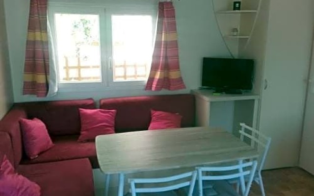 Mobil-Home dans lotissement très tranquille
