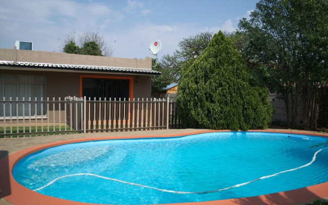 Pebble Fountain Guesthouse