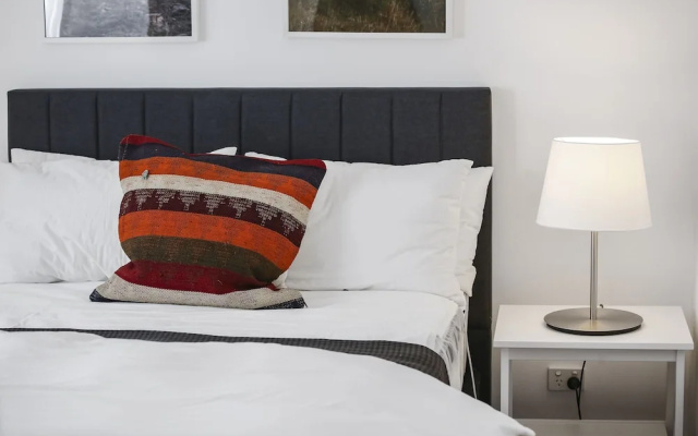 Canoon – Guest Rooms – Eden