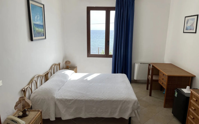 Hotel Miramare Garzia