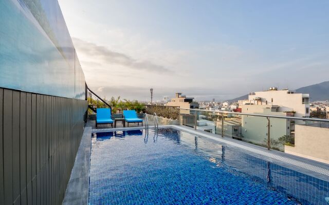 Haka Hotel & Apartment