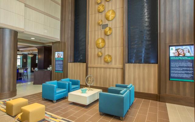 Crowne Plaza Shenandoah - The Woodlands Area by IHG