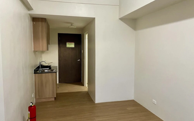 The Loop Condotel