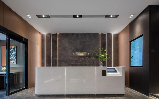 World Hotel  Jinan CBD MixC Branch