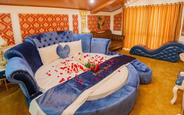 King's Hotel Dich Vong