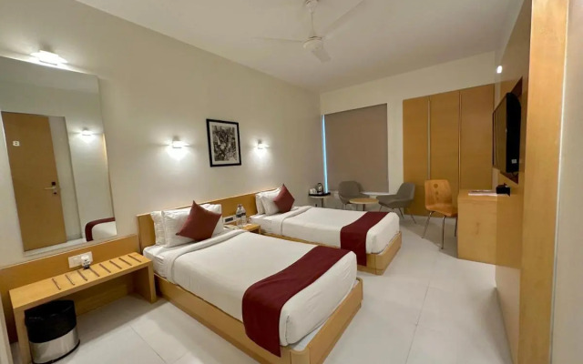 Quality Inn Patria Suites, Rajkot