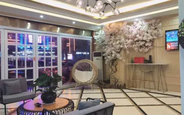 Hotel Taihe California