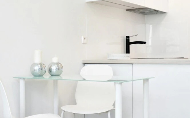 Warsaw Concierge Rondo ONZ