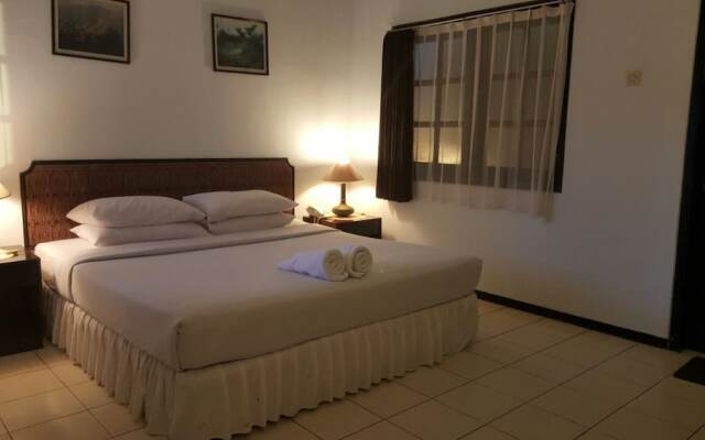 Medewi Beach Cottages