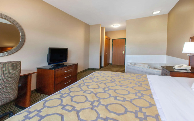 Baymont by Wyndham Franklin