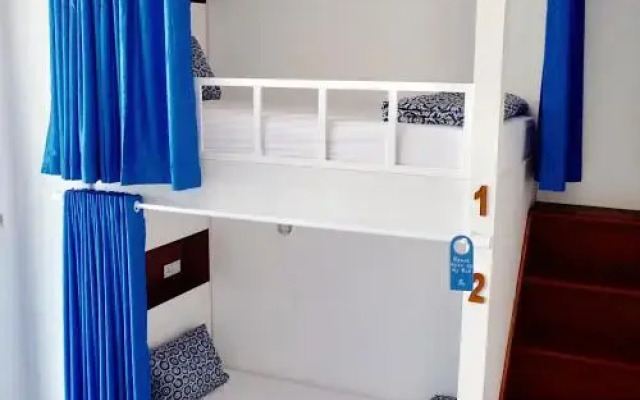 Dip & Doze Boutique Hostel