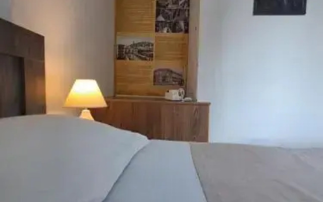 Hotel Old City