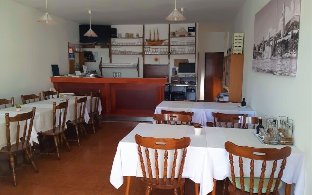 Room in Apartment - Apartments and Rooms With a Swimming Pool Kampor - rab