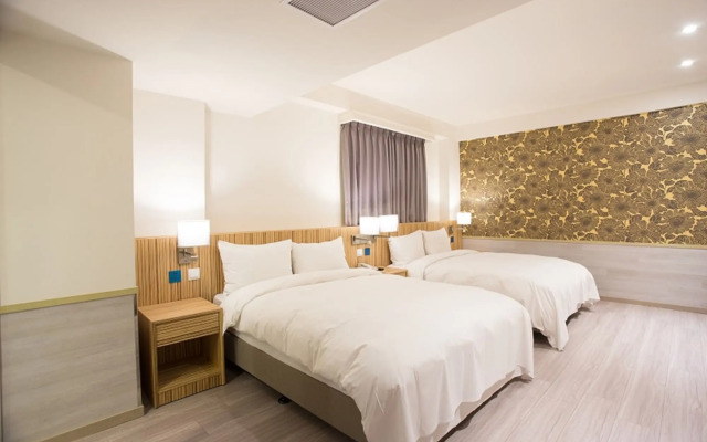 Rainbow Hotel