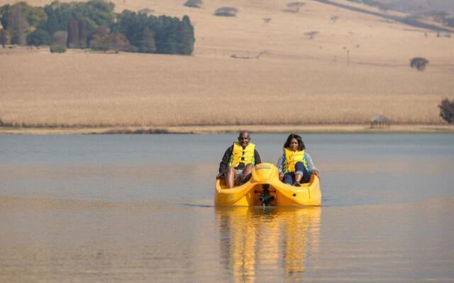 Cayley Mountain Resort