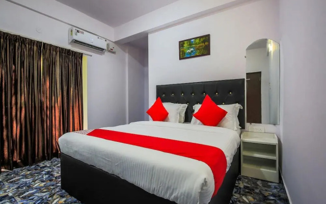 Toms Imperial Boutique by OYO Rooms