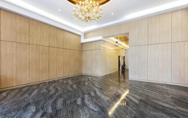 HanTing Premium Hotel (Hangzhou Linping Intime City Subway Station)