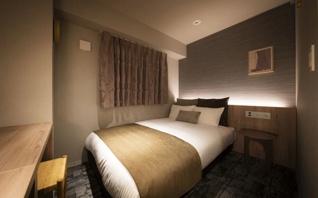 R Hotel Namba South