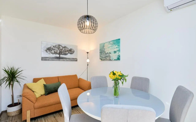 Tranquility gardens suite