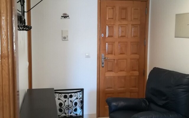 Apartamento Praia de Porches,izibookings
