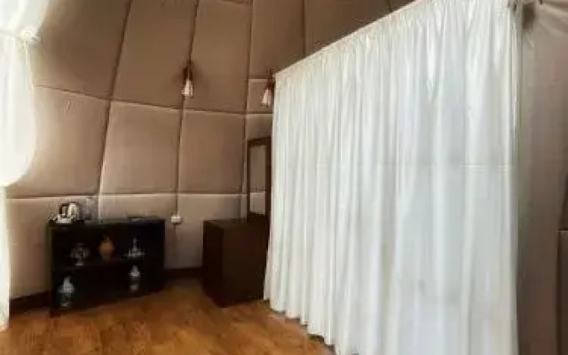 Rum Oasis Luxury Camp