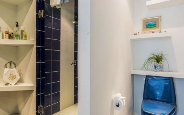 Villa Azalea Inn & Organic Farm