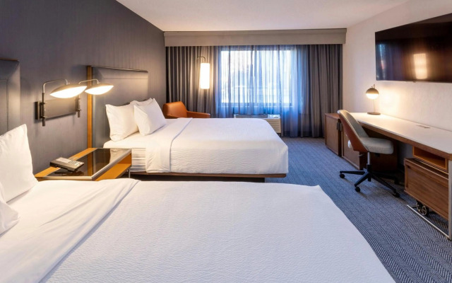 Courtyard Minneapolis St. Paul/Roseville by Marriott