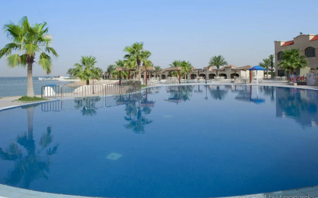 Mena Holiday Beach Resort Half moon Bay