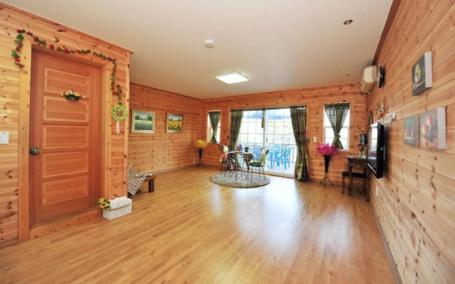 Gyeongju Ocean Tour Pension
