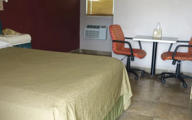 Palm City Motel