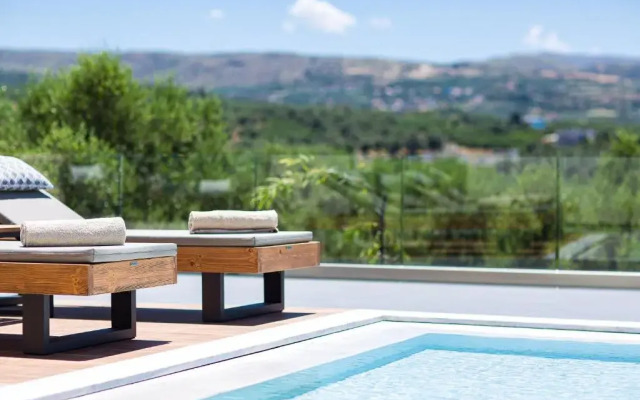 TreeTop Villa I, Outstanding Spiritual Retreat, By ThinkVilla