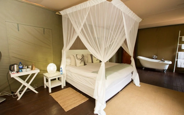 Ngama Tented Safari Lodge