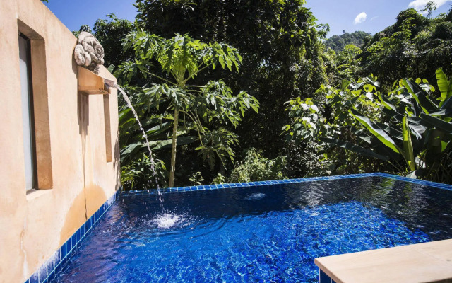 Koh Chang Cliff Beach Resort