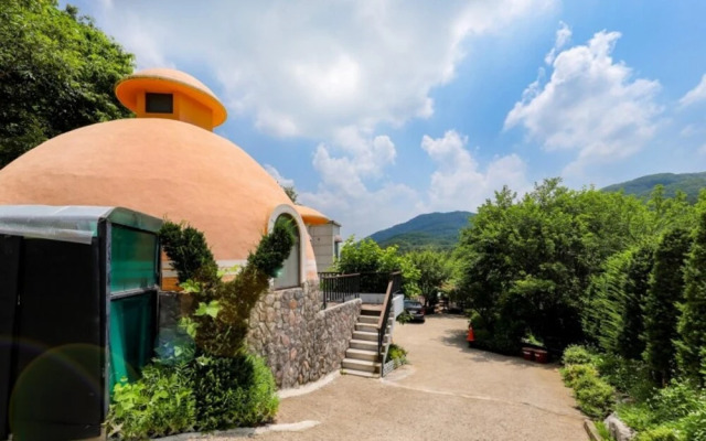 Yangpyeong Weekly Kids Pool Villa