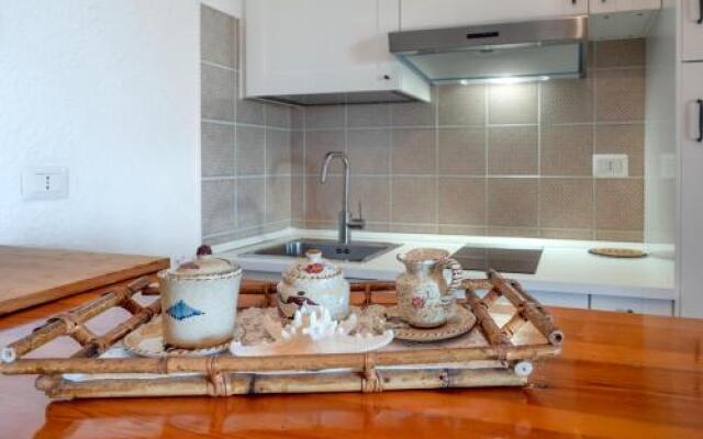 Li Mucchi Bianchi LC-33