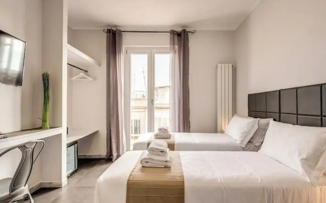 Floor 6 Boutique Rooms by DOT Suites