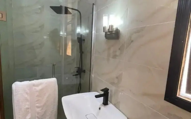 Spacious 2-bedroom apartment