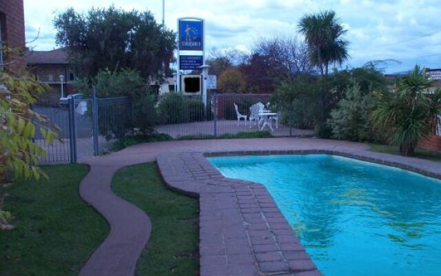 Littomore Hotel & Suites