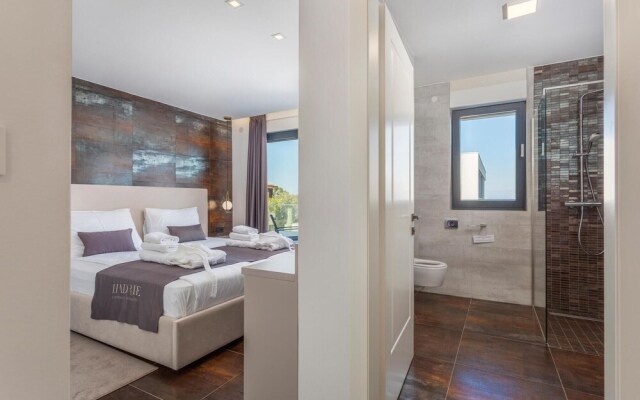 Awesome Apartment in Zidarici With Wifi and 2 Bedrooms