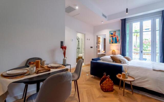 Superbe 2P Plage/ Promenade des Anglais 203