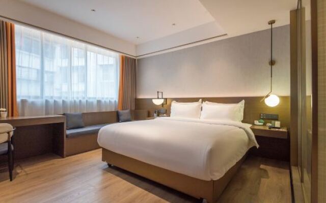 Fengkai Riverside Hotel