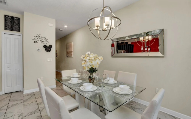 Windermere Villa Storey Lake 4